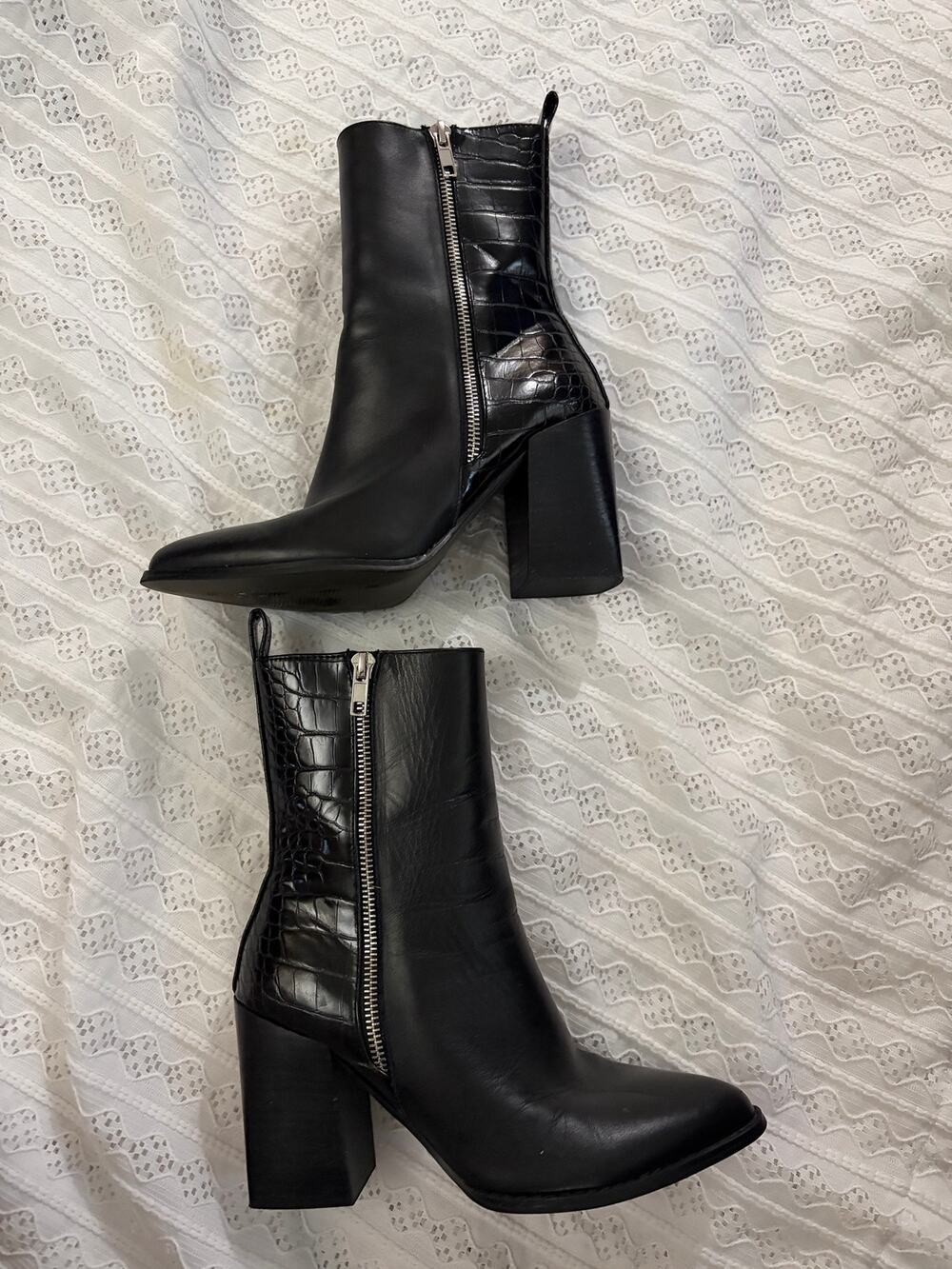 Steve Madden Reegan Black Leather Croc Block Heel Ankle Boots Women's 6B